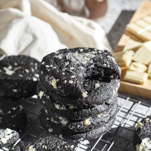 black + white chocolate cookies filled with black cocoa and white chocolate